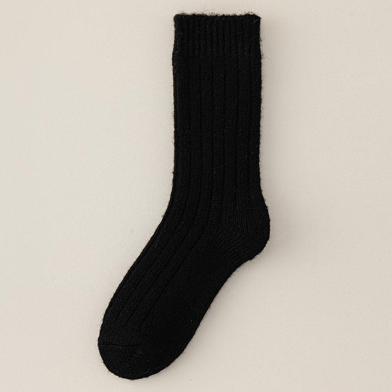 Japanese Style Women's Mid-Calf Wool Cashmere Socks, Warm Autumn/Winter, Velvet, Thick, Versatile, Solid Color, Retro, Loosely Knitted.