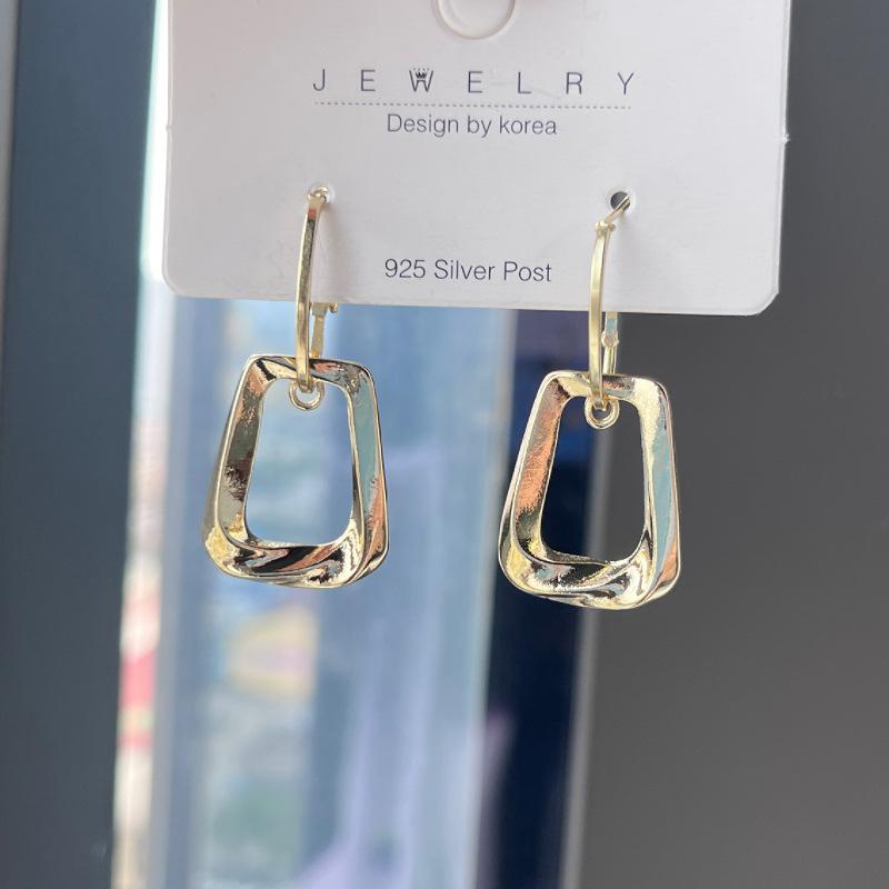 Square Metal Quadrilateral Earrings, Fashion Temperament, Design Sense, Versatile And Advanced Sense