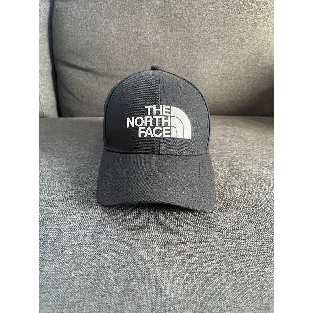 Used THE NORTH FACE black cap