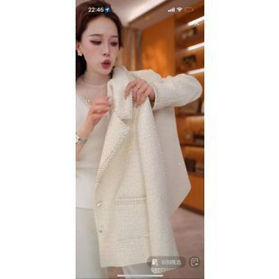 Spring 2026 Chinese Style Embroidered Women s Tang Suit Jacket - Luxurious and Elegant L