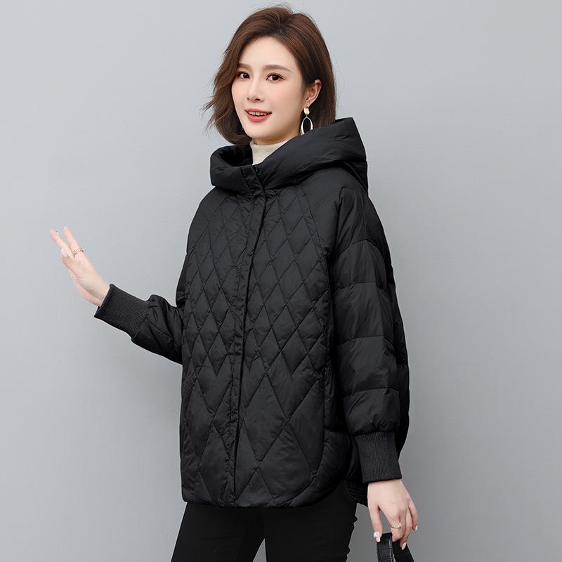 Women's Mid-Length Lightweight Down Jacket - 2024 Winter Loose Fit, Versatile, Small Size, Mom-Style Duck Down Coat