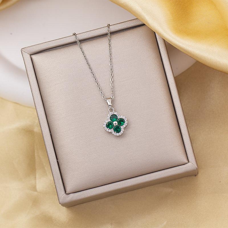 Copper Zirconia Pink Four Leaf Clover Pendant Necklace Women, Crystal Charm, Light Luxury Premium 18K Gold Plated Necklace