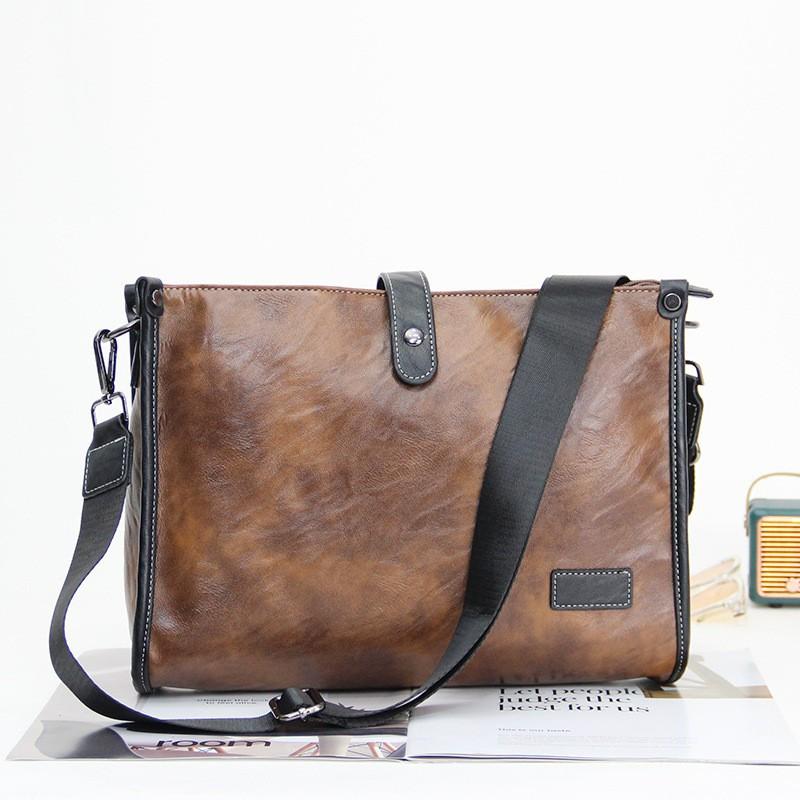 Fashionable Men s Shoulder Bag Retro Simple Commuting Diagonal All-matching Large-capacity