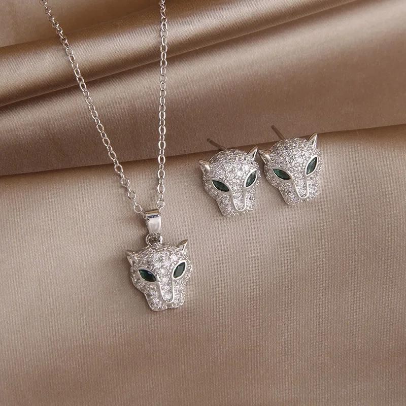 Neue Sight Luxus Zirkonia Leopard Ohrstecker für Damen Kristall Tier Anhänger Halsketten Offene Ringe Mode Schmuckset