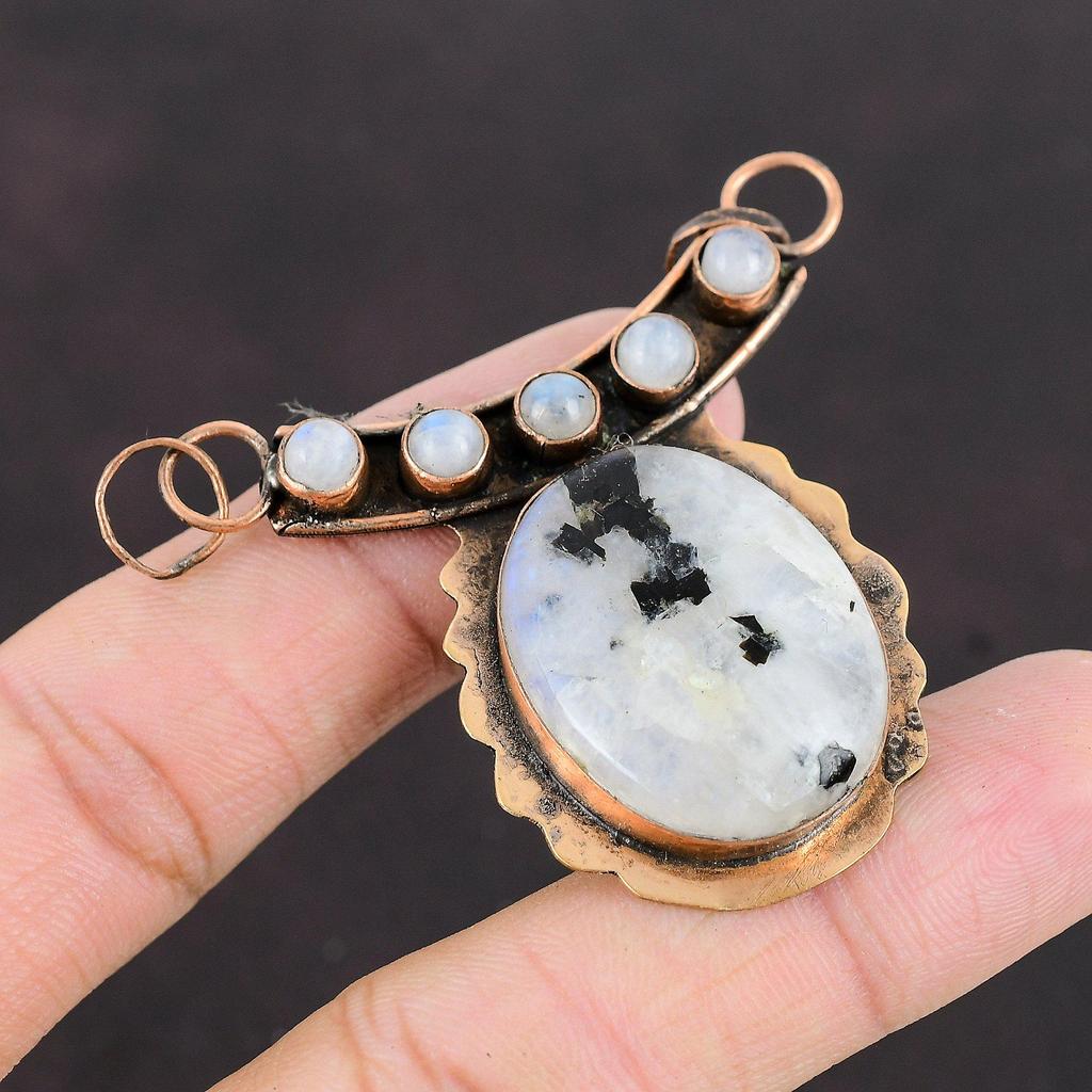 Pendentif Pierre de Lune Arc-en-ciel Pendentif Cuivre Bijoux Faits Main Pendentif Élégant Bijoux en Cuivre Pierre Précieuse Cadeau d'Anniversaire pour Maman Bijoux Pierre de Lune