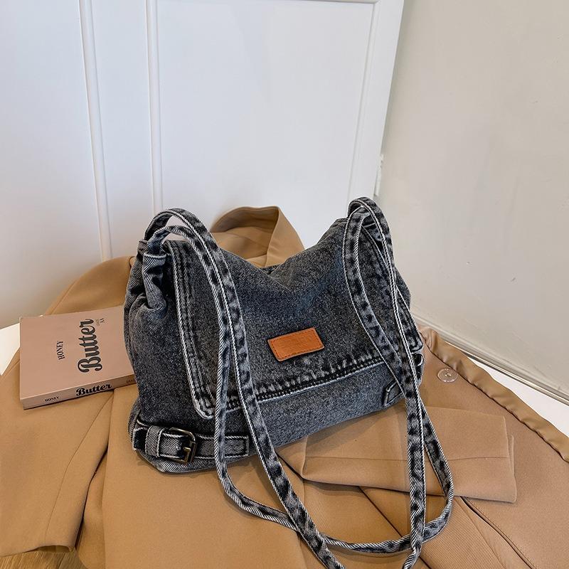 

Повседневная женская джинсовая сумка большой вместимости новая универсальная сумка-мессенджер на плечо с цепочкой сумка-тоут