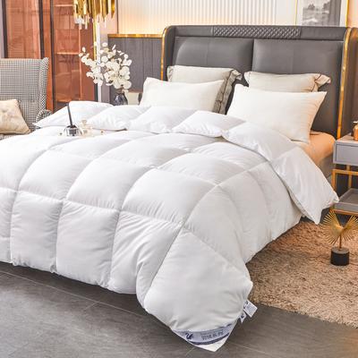 High-Quality Polyester Fiber Duvet, Full Size with Extra Large Double-Sided Black Edging, Featuring Three-Dimensional Box Quilting Technology