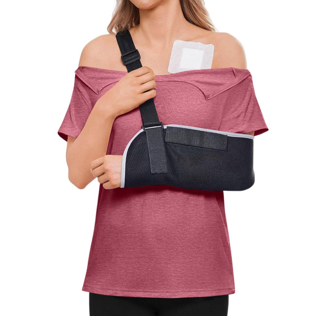Women's Post-operative Short-sleeved Color Shirt With Shoulder Zipper And Side  Closure.