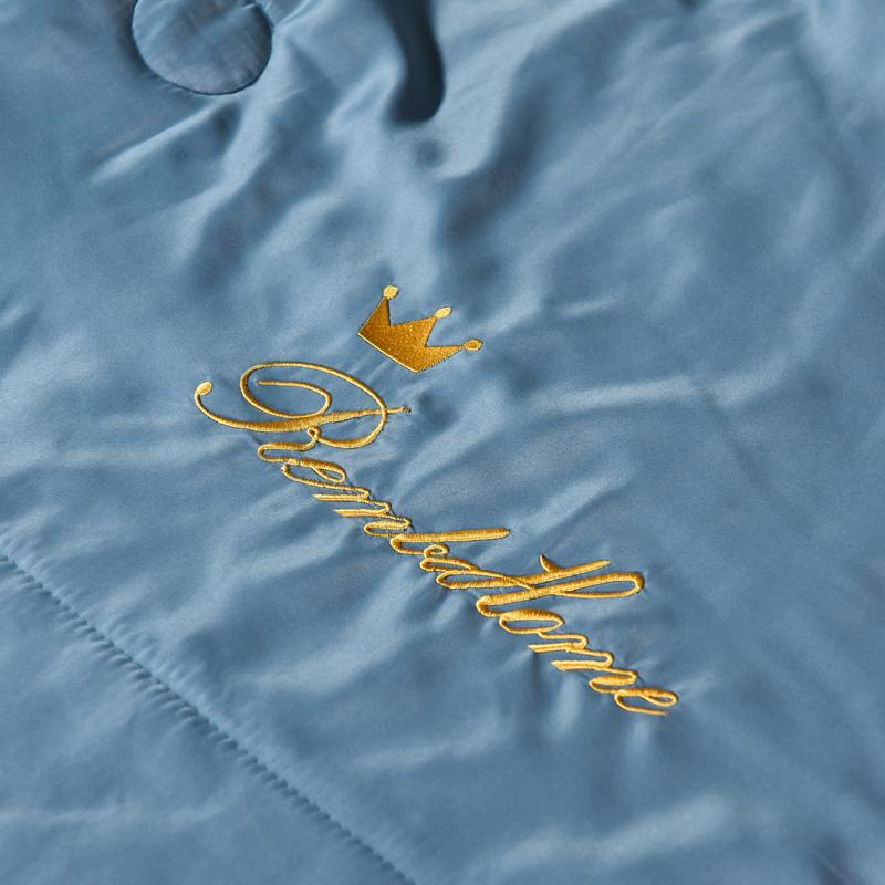 Luxury Embroidery Ice Silk Summer Cool Quilts Bedroom Nap Air Conditioner Quilted Soft Comforter Blanket Set European Style 2024