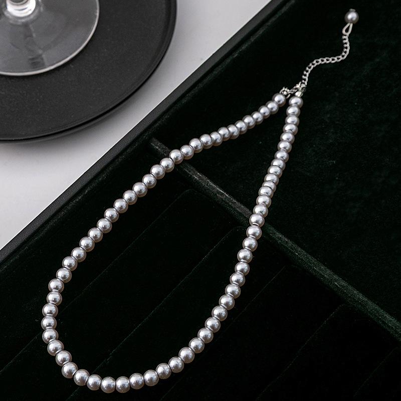 French Retro Temperament Light Luxury Imitation Pearl Necklace, Niche Design Sense High-End Pearl Chain Woman