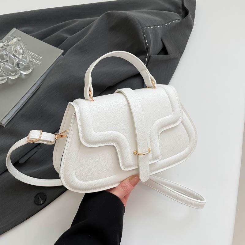 2025 Spring New Temperament Fashionable Shoulder Crossbody Foreign Style Solid Color Simple Texture Personalized Small Shoulder Bag