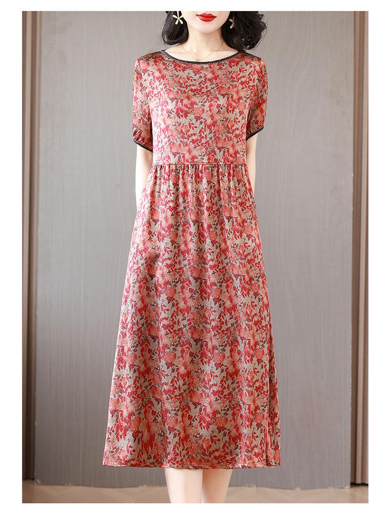 Summer 2026 Retro Print Plus Size Dress for Women: Stylish and Slimming Mother's Outfit