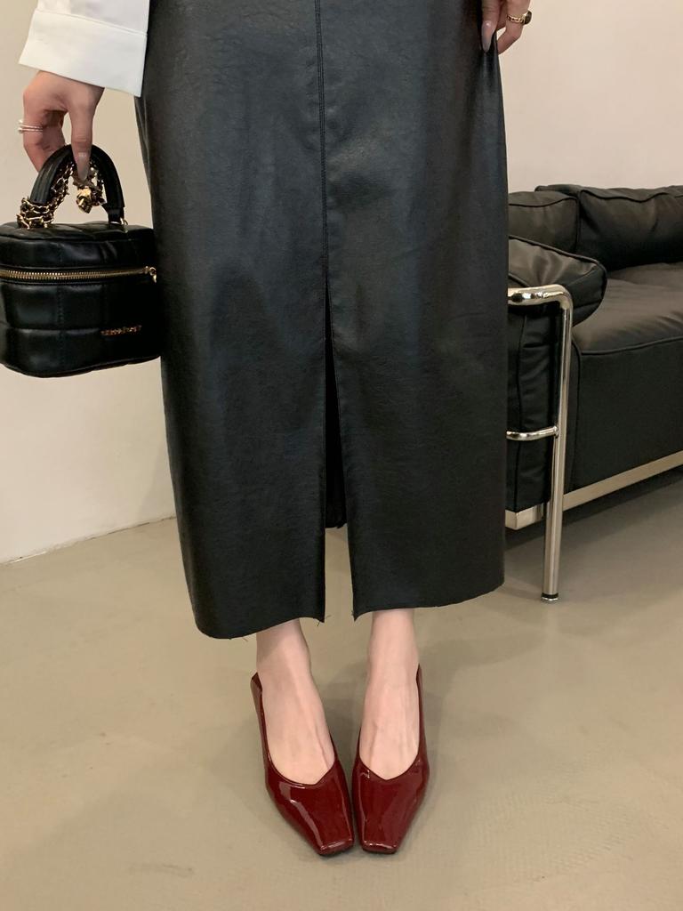 Single shoes 2025 spring women's French retro square head high heels women's thin heels high sense comfortable versatile Huizhou women's shoes