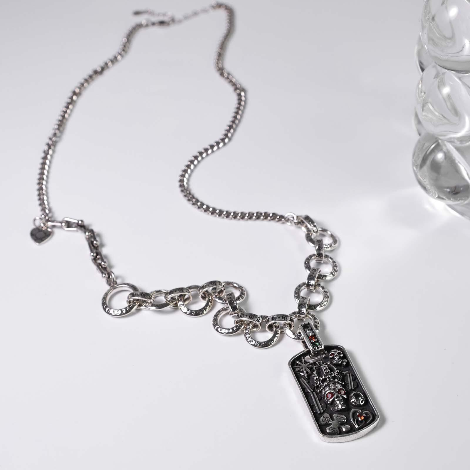 Ожерелье с подвеской в виде готического черепа 2025: Дарк панк хип-хоп мода для мужчин