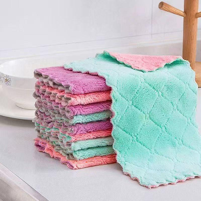 Thick Oil-Resistant Coral Fleece Dishcloths - Non-Shedding, Small Square Towels for Kitchen Cleaning