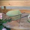 Classical Iron Art Single Wheel Cart for Garden Decors Metal Wheelbarrow Small Planter Flower Pots Plant Container Gift