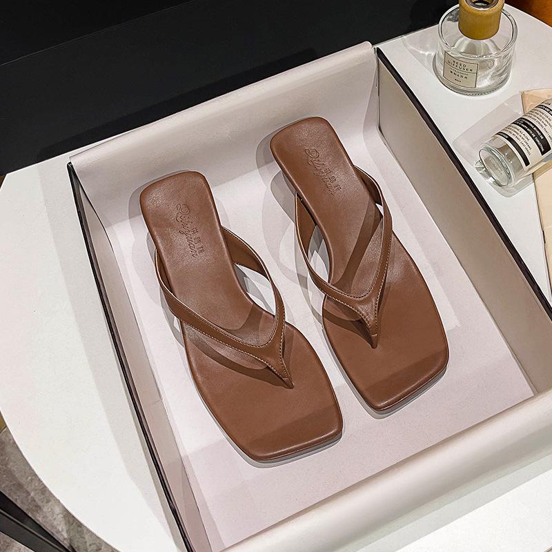 

Французский квадратный носок высокий каблук шпилька новая летняя мода носок шлепанцы темперамент котенок и крутые тапочки 40 коричневый