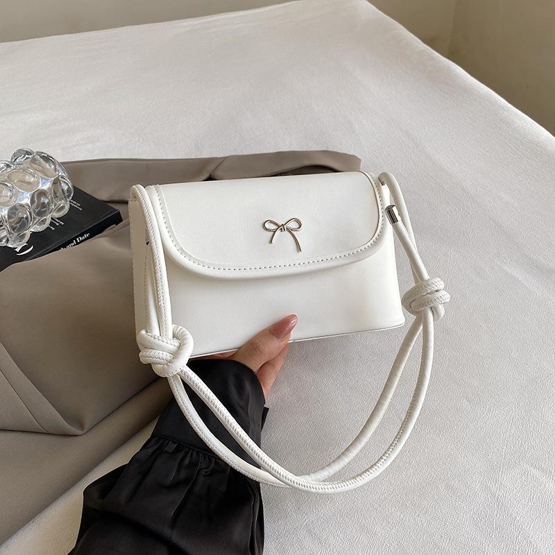 Fashion women's beautiful bag 2025 new shoulder messenger small square bag