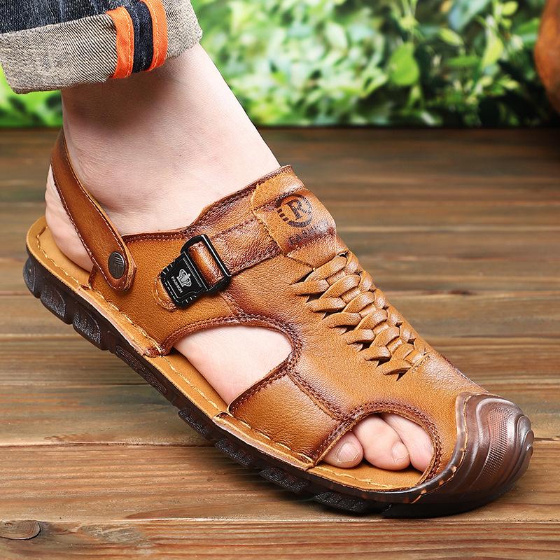 The First Layer of Cowhide Bag Head Sandals, Men's New Genuine Leather Summer Beach Shoes, Soft Soles, Beef Tendon Soles, and Father's Cool Slippers