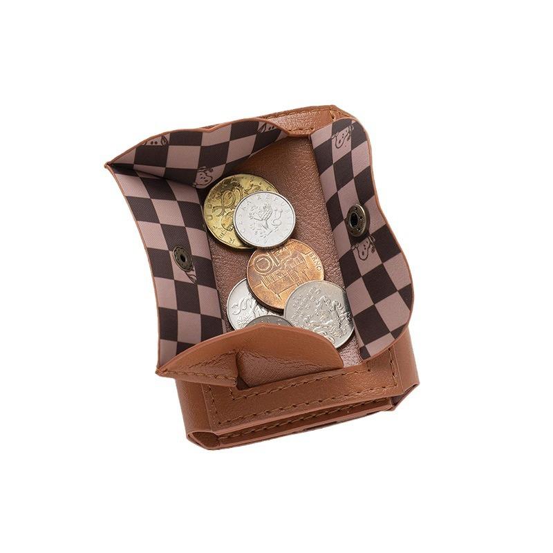 Dreifach gefaltete Geldbörse PU-Leder Kurze Geldbörse Cartoon Mini Münzgeldbörse Universell für Männer und Frauen