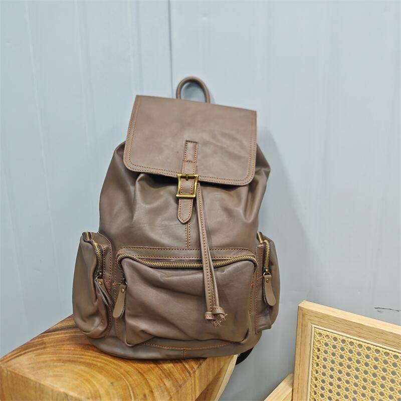 

Импортная Натуральная Кожа Зернистая Ретро Crazy Horse Коровья Кожа Сток Внешнеторговых Товаров Натуральная Кожа Большая Вместимость Мужской Большой Рюкзак Мужской 2081 dark gray