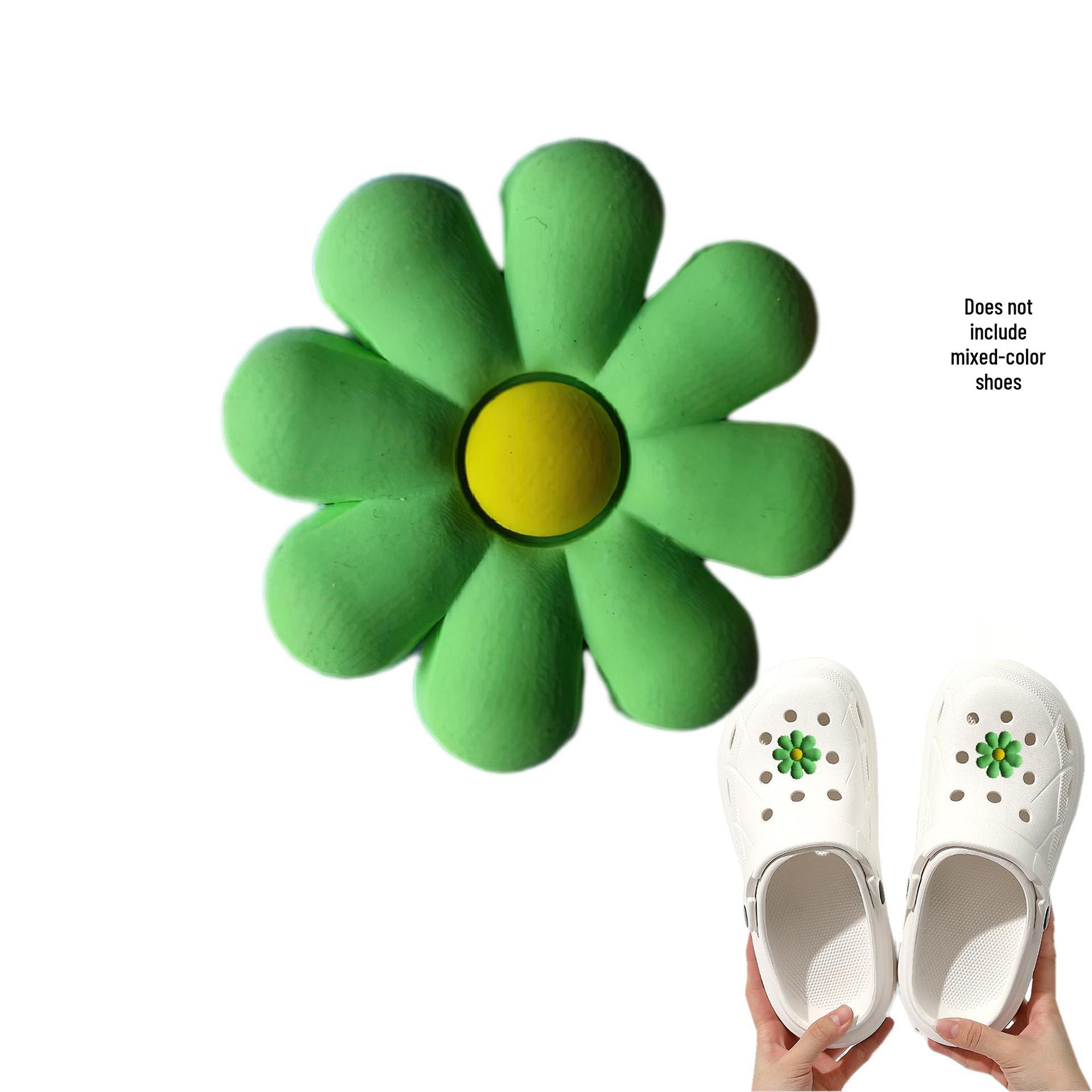 Cross-Border Detachable Cartoon Eight-Petal Flower PVC Shoe Buckle Ornament.