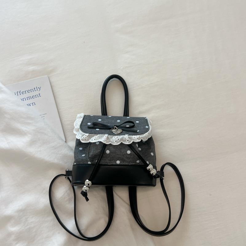 Schoolbag Korean version fashionable girl foreign style portable small bag 1011 summer new lace high value backpack