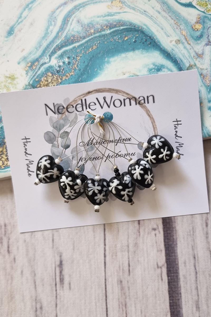 

Stitch Markers Set Heart – Glass Beads – 6 pcs – Handmade Knitting Tools one size чорний