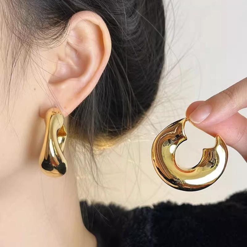 4Pcs New Retro Chunky C Shape Hoop Earrings Glossy Gold Plated Circle Round Tube Hoops Stacked Ear Jewelry Irregular Earrings