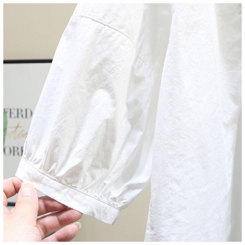 Women's Light Blue Round Neck Blouse 3/4 Puff Sleeves Loose Comfortable Casual Shirts