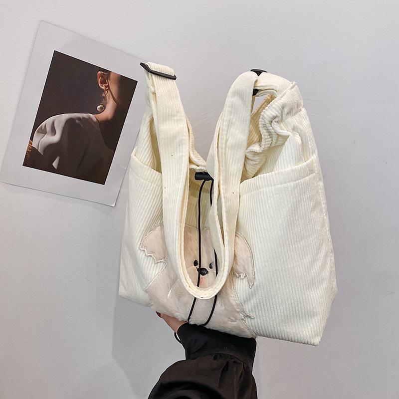 Corduroy big bag women s new retro high-value shoulder messenger bag temperament casual bag белый 1969₽