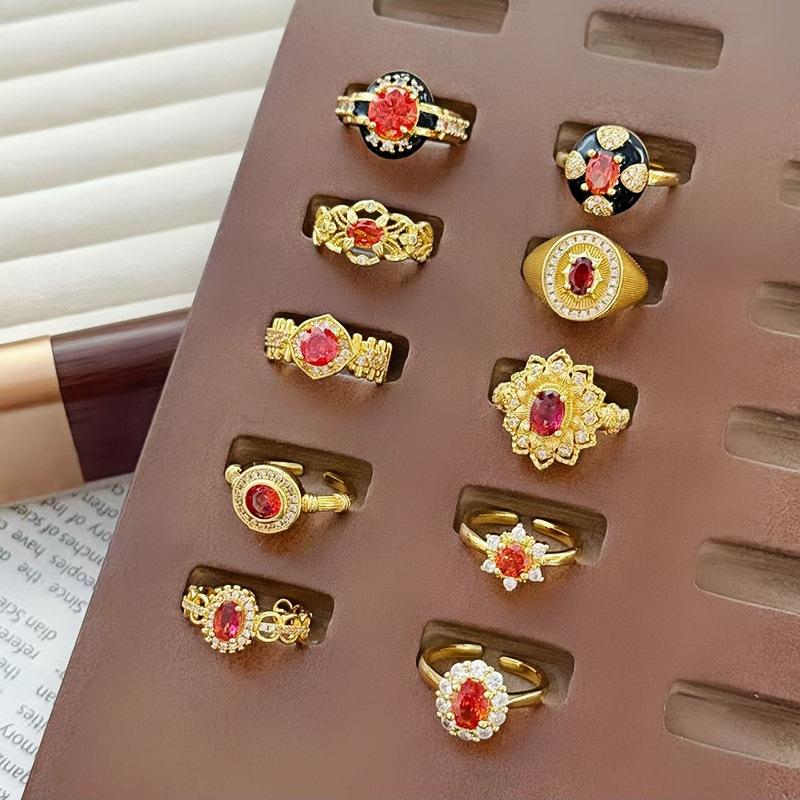 Medieval Vintage Lace Red Zir*****Pen Ring Women'S Niche High-End Light Luxury Index Finger Ring