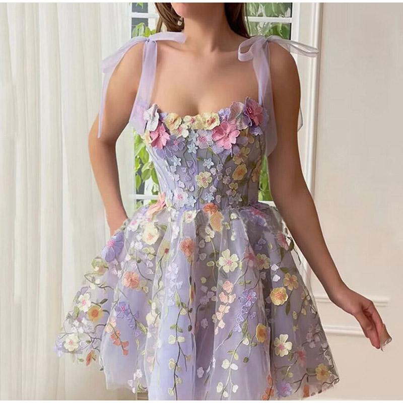 Elegantní 3D květinové výšivky Ženy Šaty s řemínkem Sladká krajka s ramenem Společenské šaty bez zad Jaro Léto Dámský župan