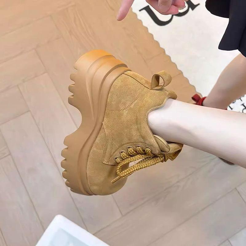 Retro Super Fire Thick-soled Heightening Martin Boots Women's Autumn New Rhubarb Boots British Versatile Short Boots