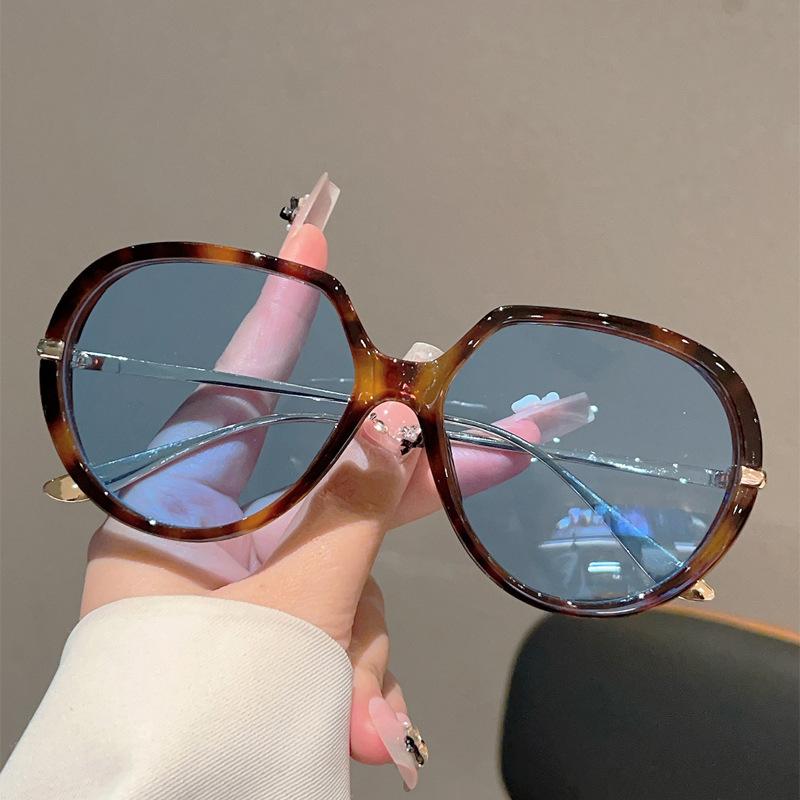 Y2k Vintage Oversized Pilot Sunglasses Women For Men 2026 Luxury Brand Designer Sun Glasses Popular Sexy Outdoor Metal Shades UV