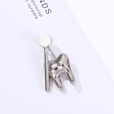 Metal Brooches, High-end Decorations For Shirts, Coats, Dresses, Creative Clothing Accessories, Tooth Pins