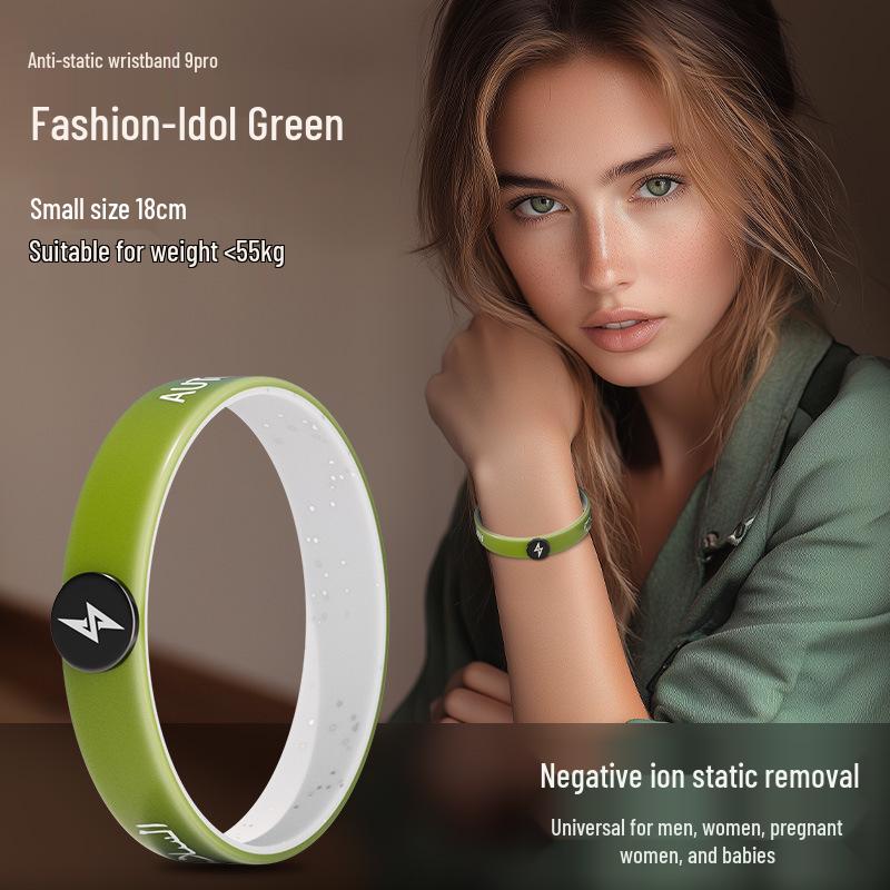 Wireless Anti-Static Silicone Bracelet: Fashionable Negative Ion Wristband for Men and Women
