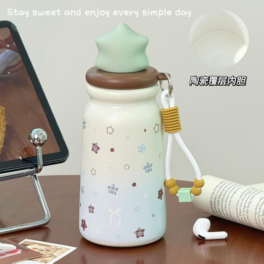 Student Cute Ins Style High Value Thermos Cup Portable Portable Portable Cup Simple Girls Tea Warehouse Niche Straw Cup