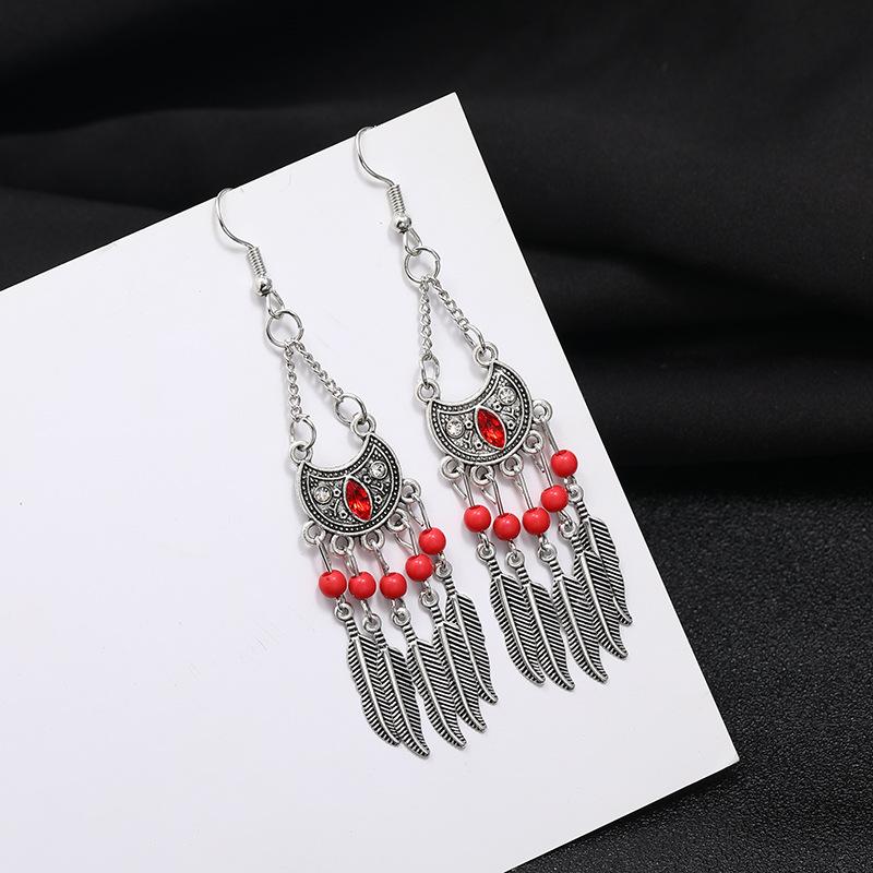 Niche Design Retro Exquisite Bohemian Fringed Earrings Femininity Simple Leaf Long Earrings
