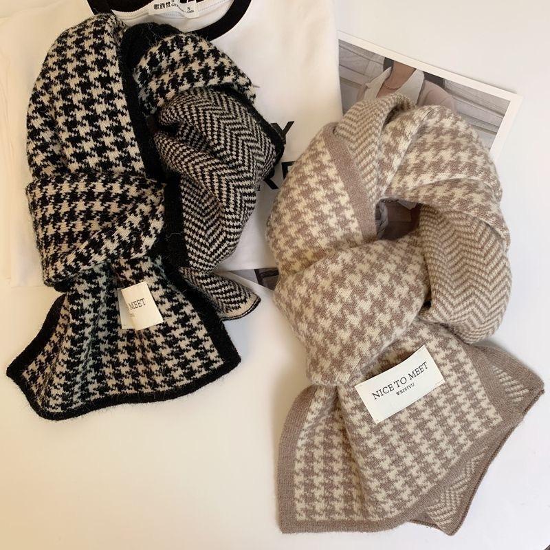 Adult scarves, fashionable and versatile in autumn and winter, women's grid scarves, trendy female students' warm scarves