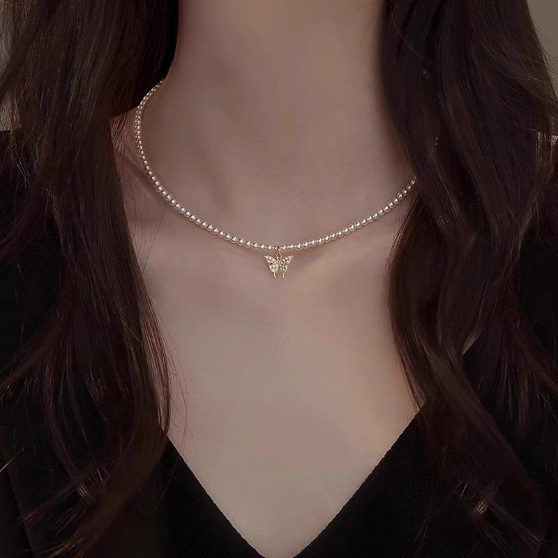 

Shijia Pearl Butterfly Necklace: Elegant 2024 Choker Design for Women