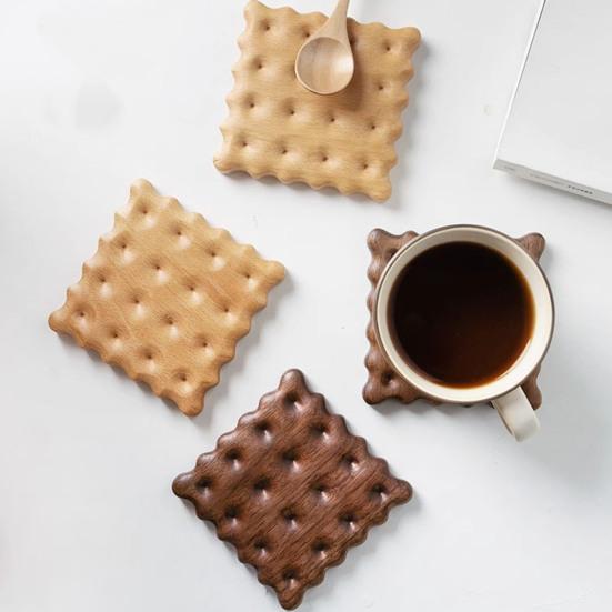 Creative Cookie Coaster for Drinks Solid Wood Heat Resistant Placemats for Table Rustic Cork