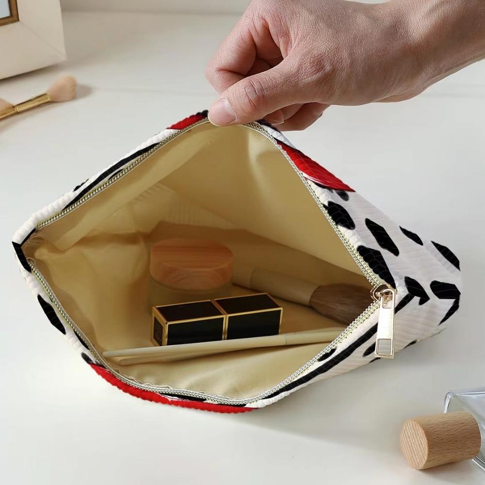 Lip Pattern Printed Makeup Bag with Zipper Lightweight Cosmetic Storage Bag Corduroy Multi-functional Toiletries Organizer