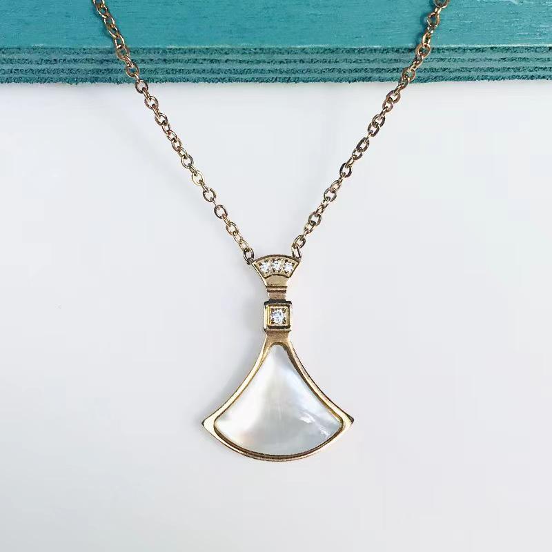Trendy Dopamine Fan-Shaped Titanium Steel Necklace – Non-Fading, High-End Women's Gift