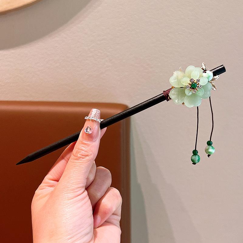 Exquisite Flower Tassel Wooden Hairpin Retro Chinese Style Handmade Floral Hair Stick Vintage Girls Women Hanfu Hair Accessories