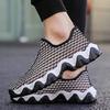 Sommar Mesh Herr Casual Skor Bekväma Slip on Promenadskor Ihåliga Andningsbara Löparskor Lätta Par Sportskor
