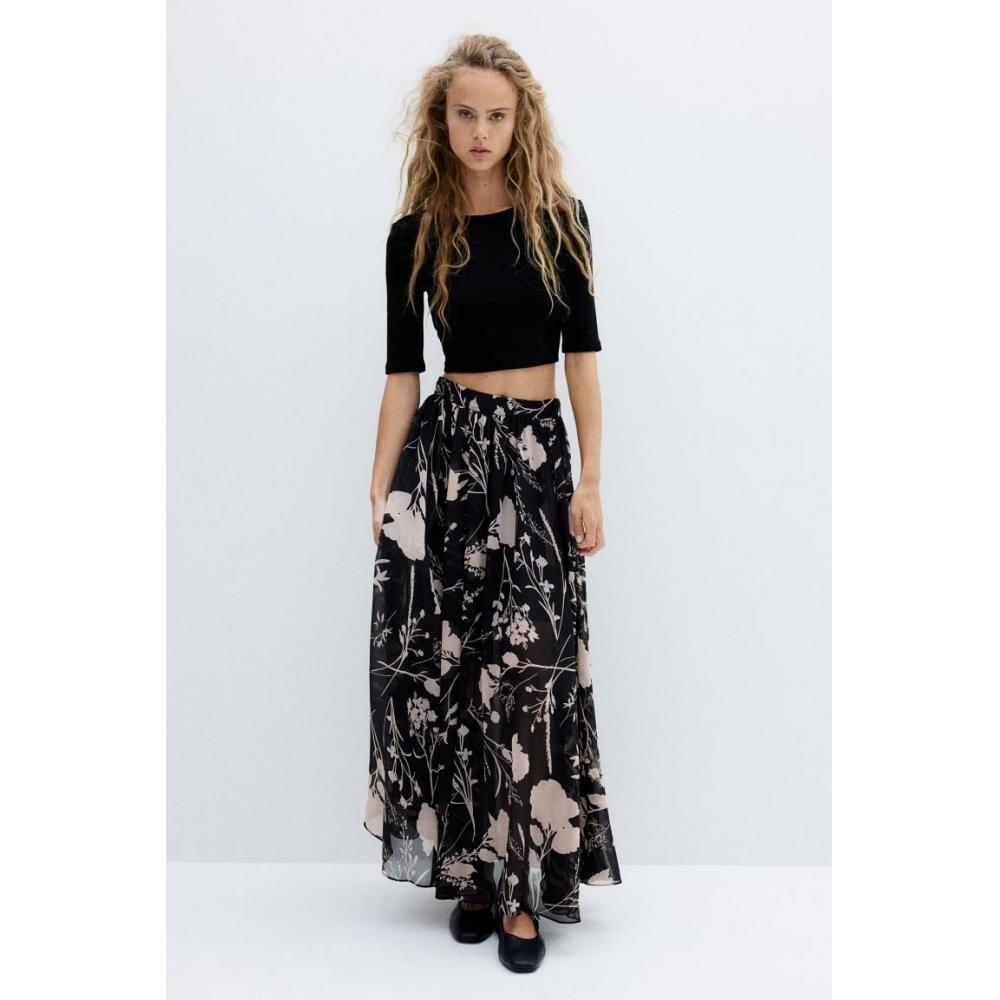 

H M voluMe Maxi Skirt Black Patterned