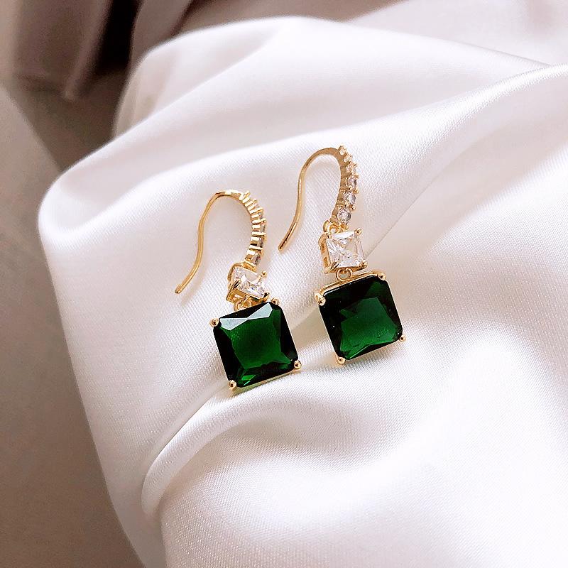 Minimalist Inlaid Zircon Hoop Earrrings for Women Gold Color Metal Circle Earrings Exaggerated Girls Party Jewelry Gifts