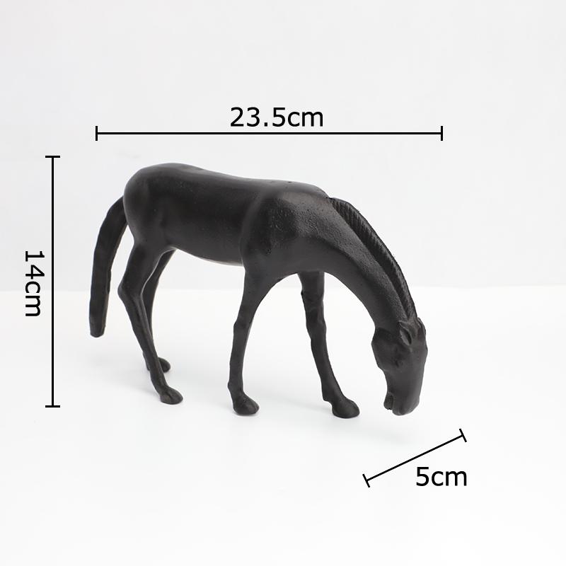 Creative Long Necked Horse Statue Desk Decoration Minimalist Horse Sculpture Metal Crafts Ornaments Room Aesthetic Decor