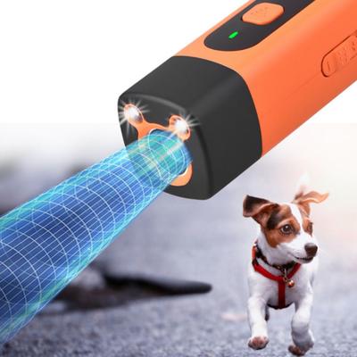 Psi – Elektronické výcvikové pomůcky